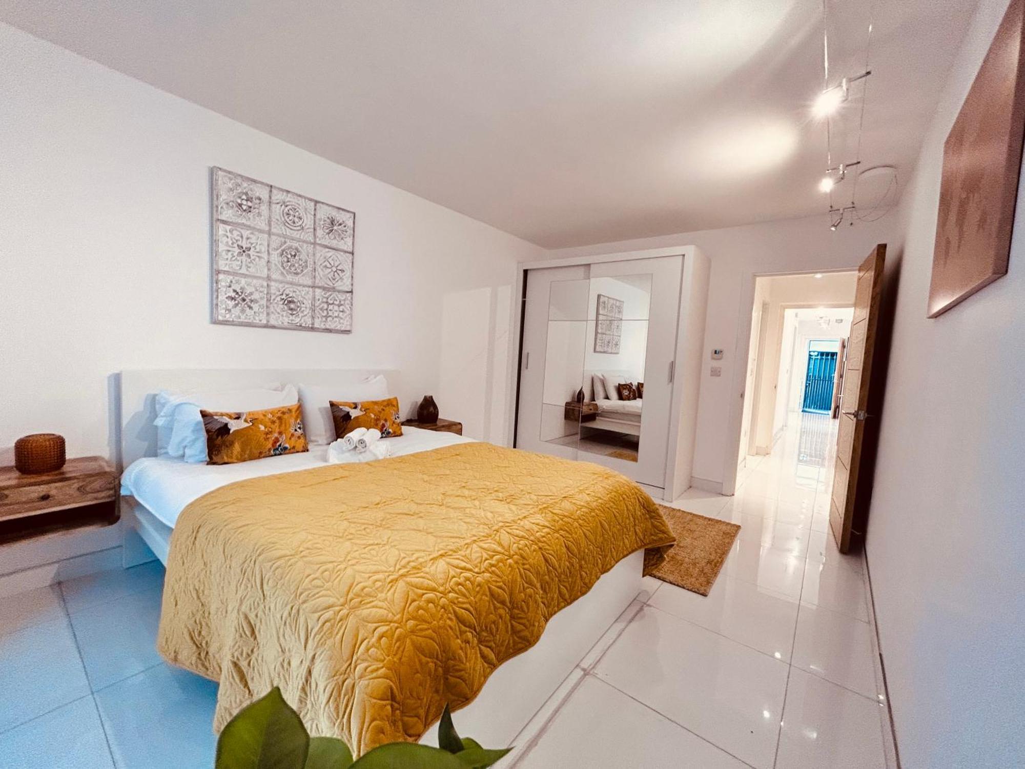 Stunning Spacious B.Apt. Slps.4 Londra Dış mekan fotoğraf