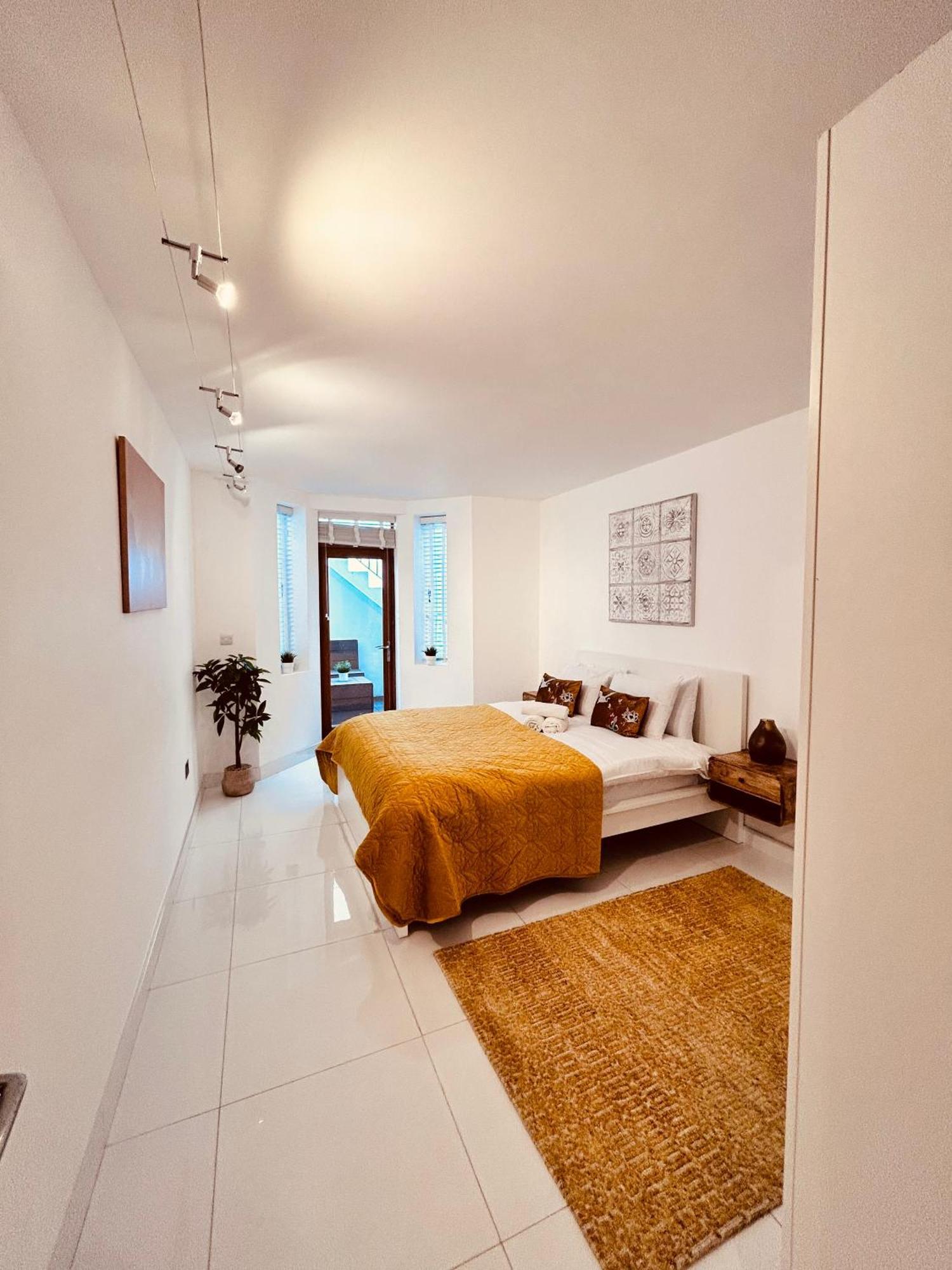 Stunning Spacious B.Apt. Slps.4 Londra Dış mekan fotoğraf