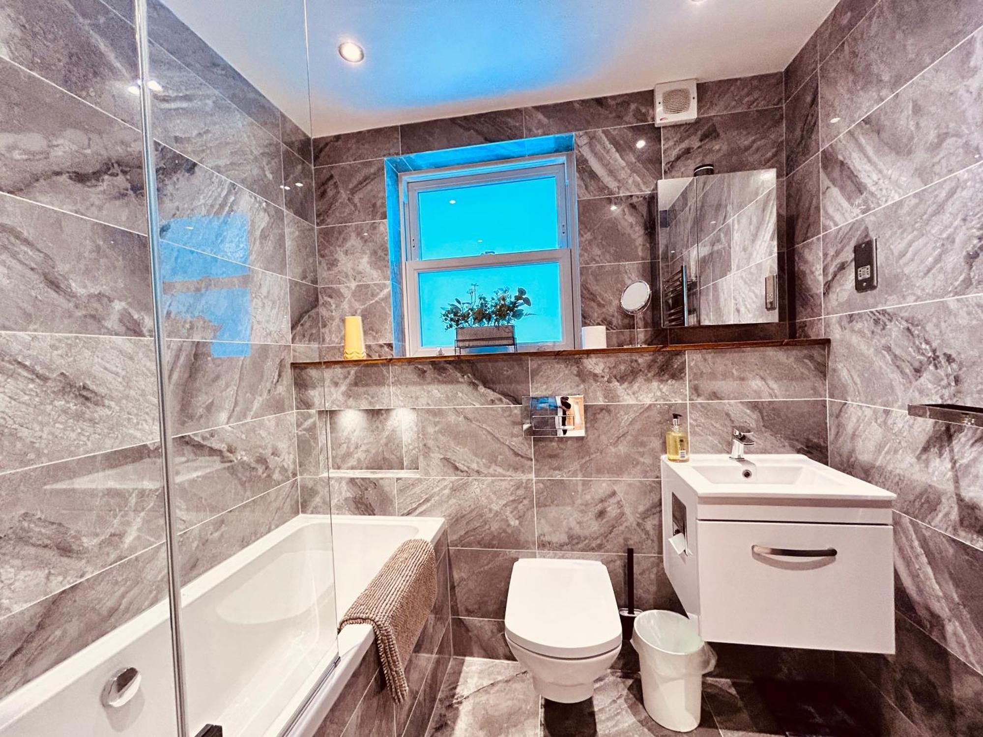 Stunning Spacious B.Apt. Slps.4 Londra Dış mekan fotoğraf